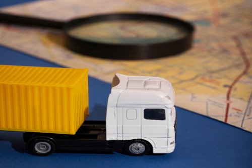 NAKLİYE SIRASINDA GPS